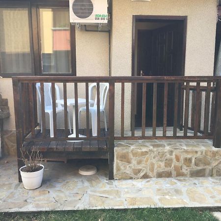 Guest House Afrodita Chernomorets Esterno foto