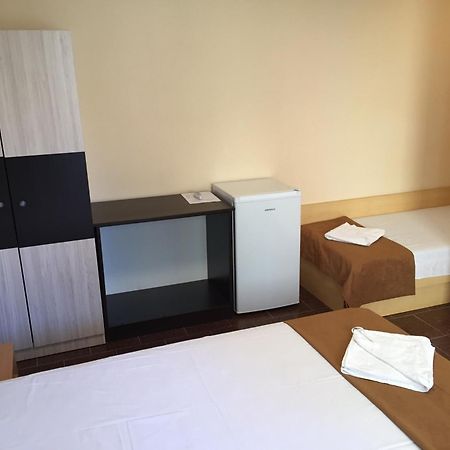 Guest House Afrodita Chernomorets Esterno foto