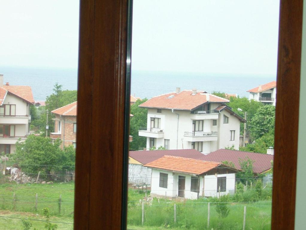 Guest House Afrodita Chernomorets Esterno foto