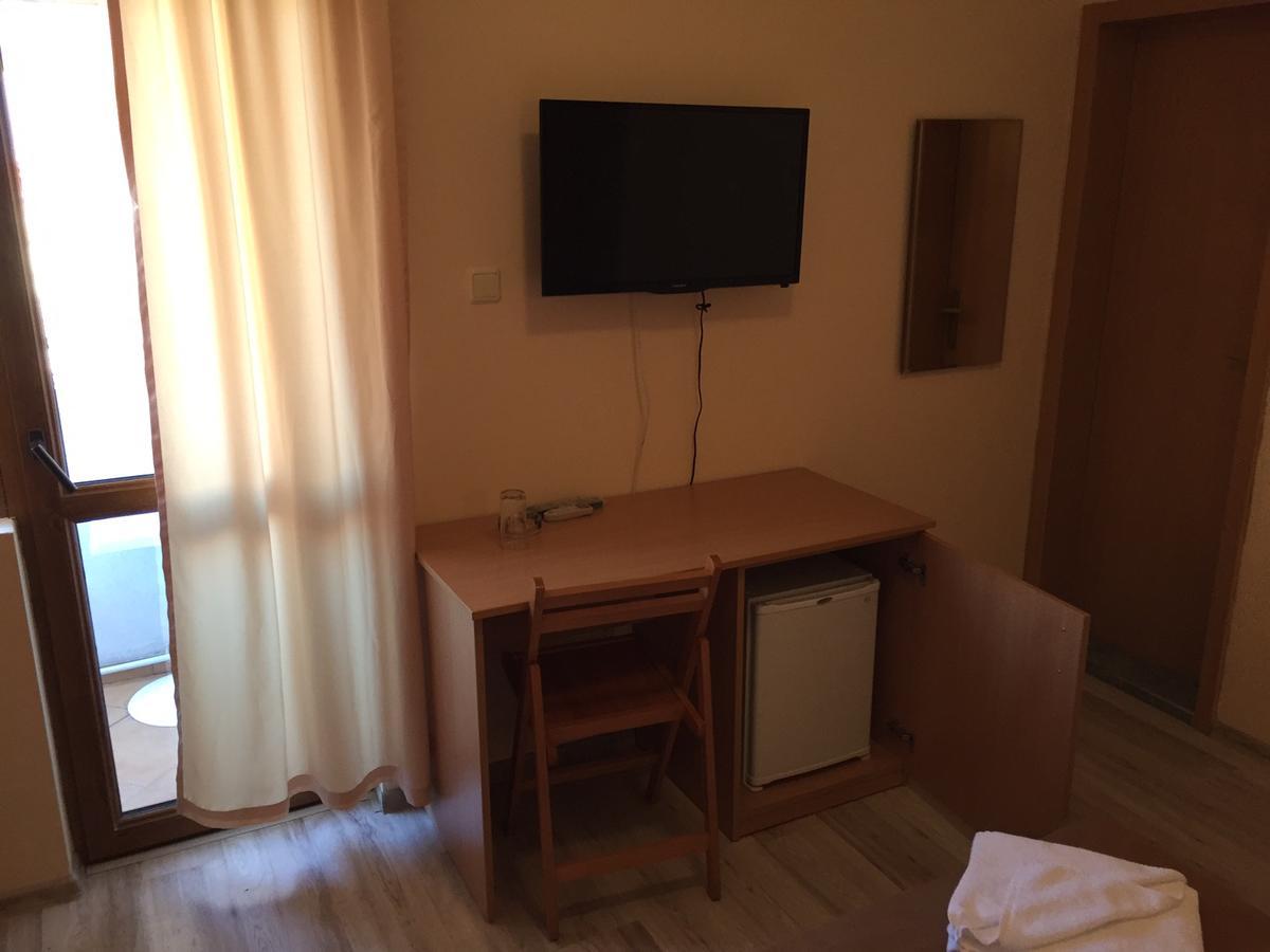 Guest House Afrodita Chernomorets Esterno foto