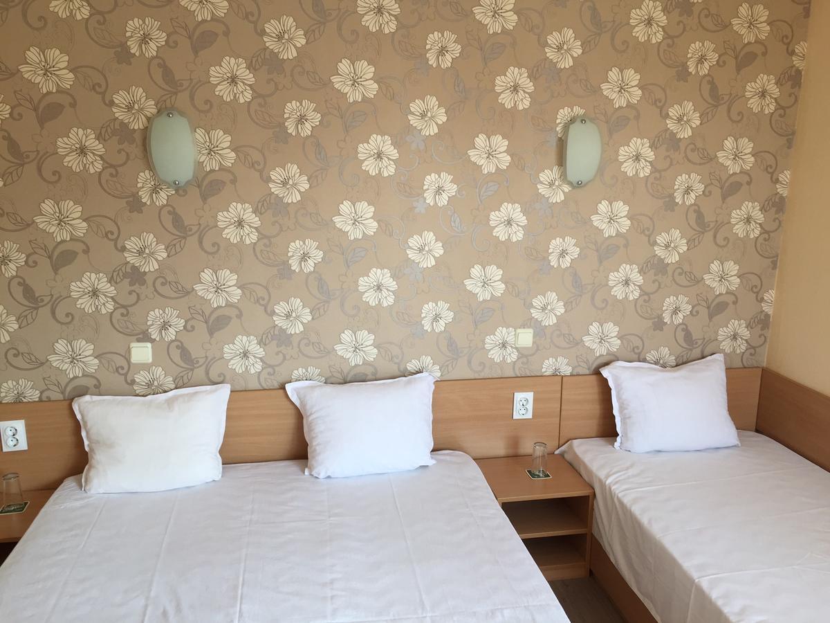 Guest House Afrodita Chernomorets Esterno foto