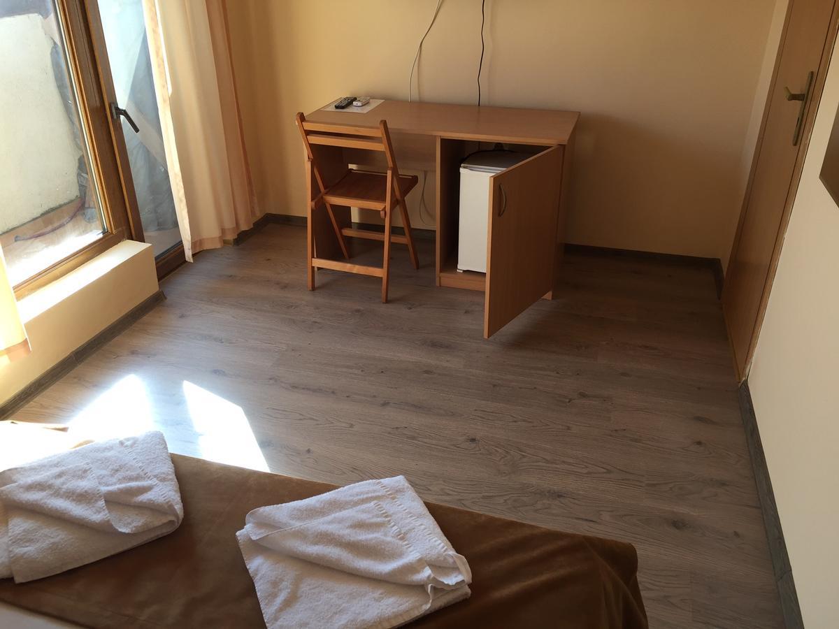 Guest House Afrodita Chernomorets Esterno foto
