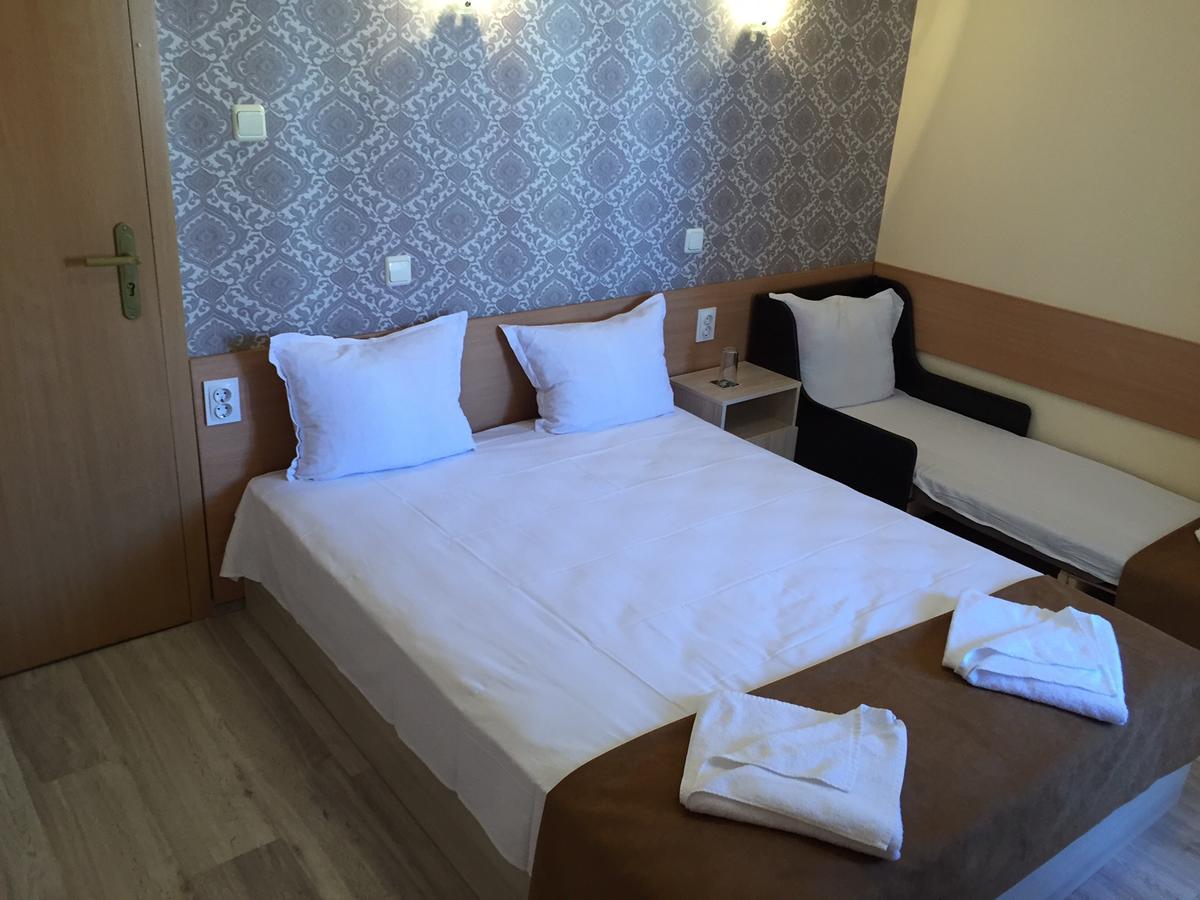 Guest House Afrodita Chernomorets Esterno foto