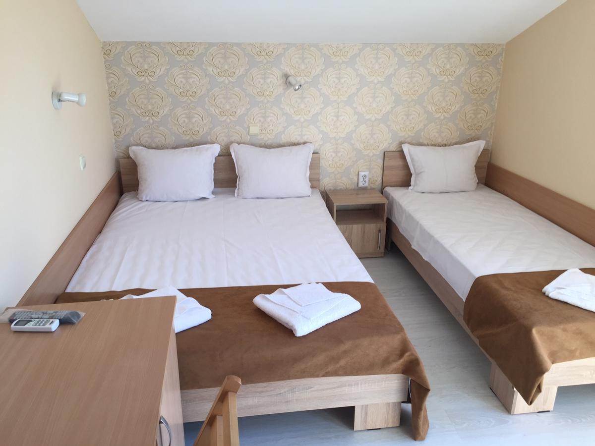 Guest House Afrodita Chernomorets Esterno foto