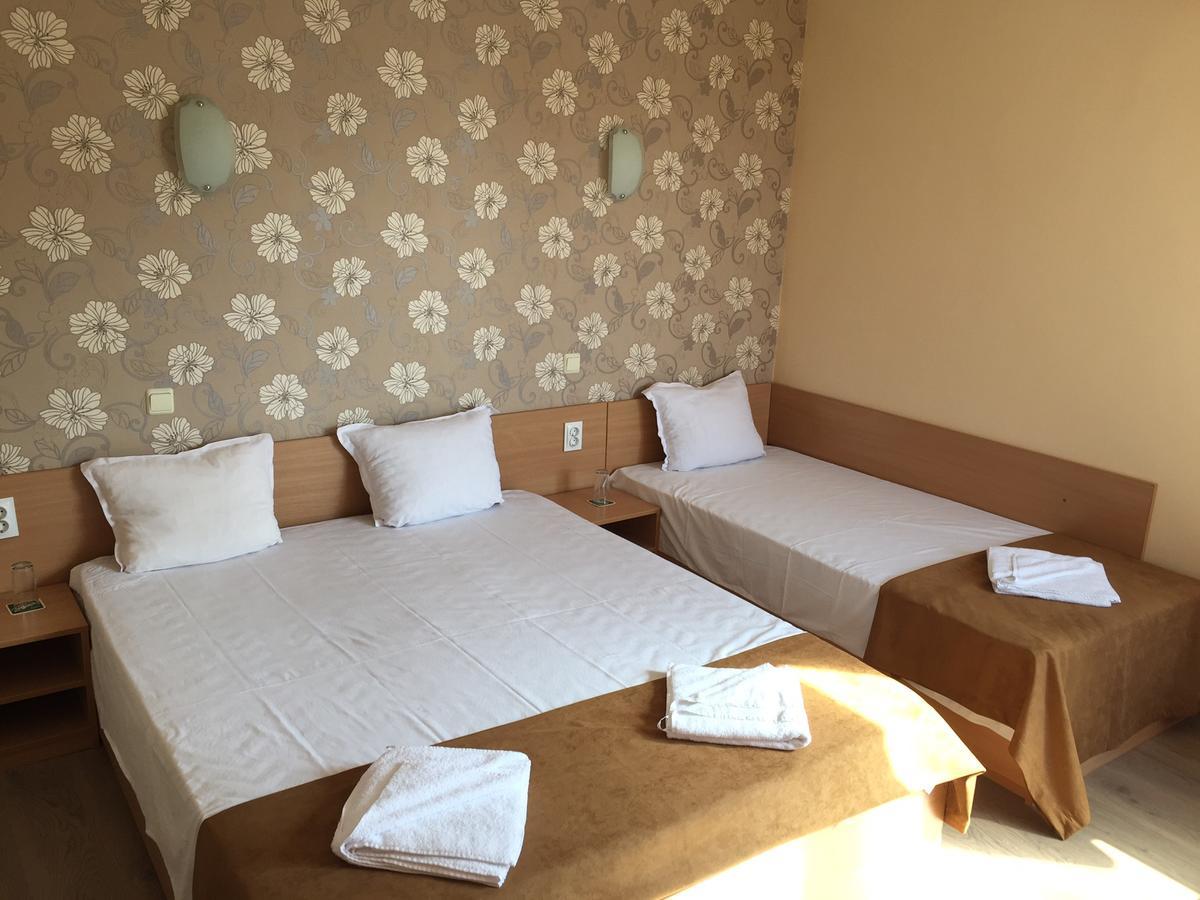 Guest House Afrodita Chernomorets Esterno foto