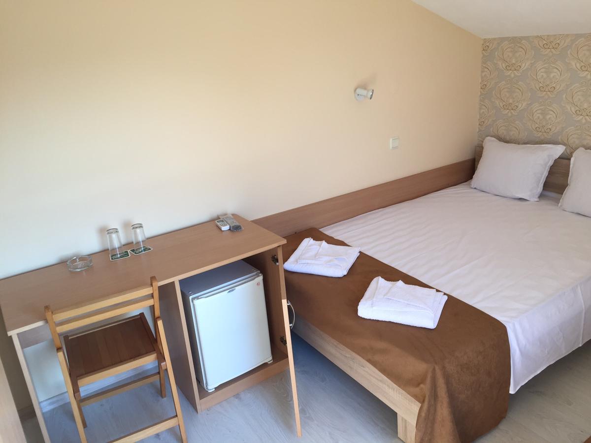 Guest House Afrodita Chernomorets Esterno foto
